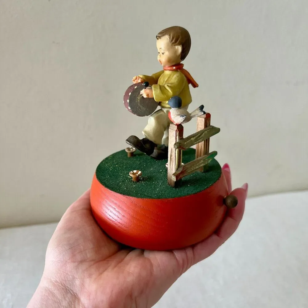 VTG Anri Reuge Rotating Music Box Boy/Bird Plays The Little Drummer Boy WORKING